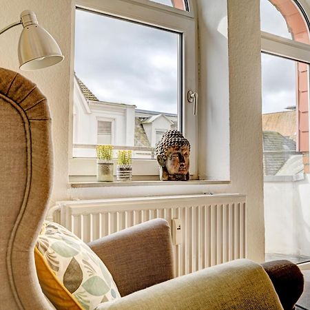 Mittendrin - Apartment Mit 2 Balkonen Sehr Zentral Flensburgo Exterior foto