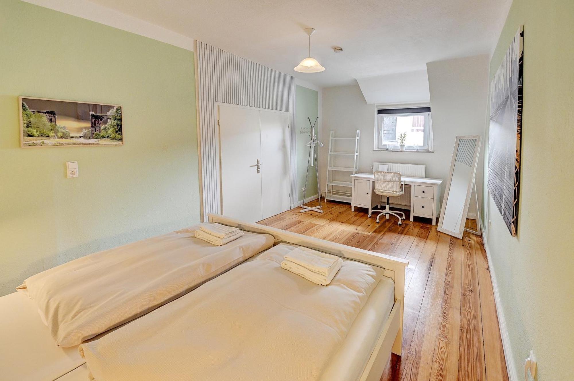 Mittendrin - Apartment Mit 2 Balkonen Sehr Zentral Flensburgo Exterior foto